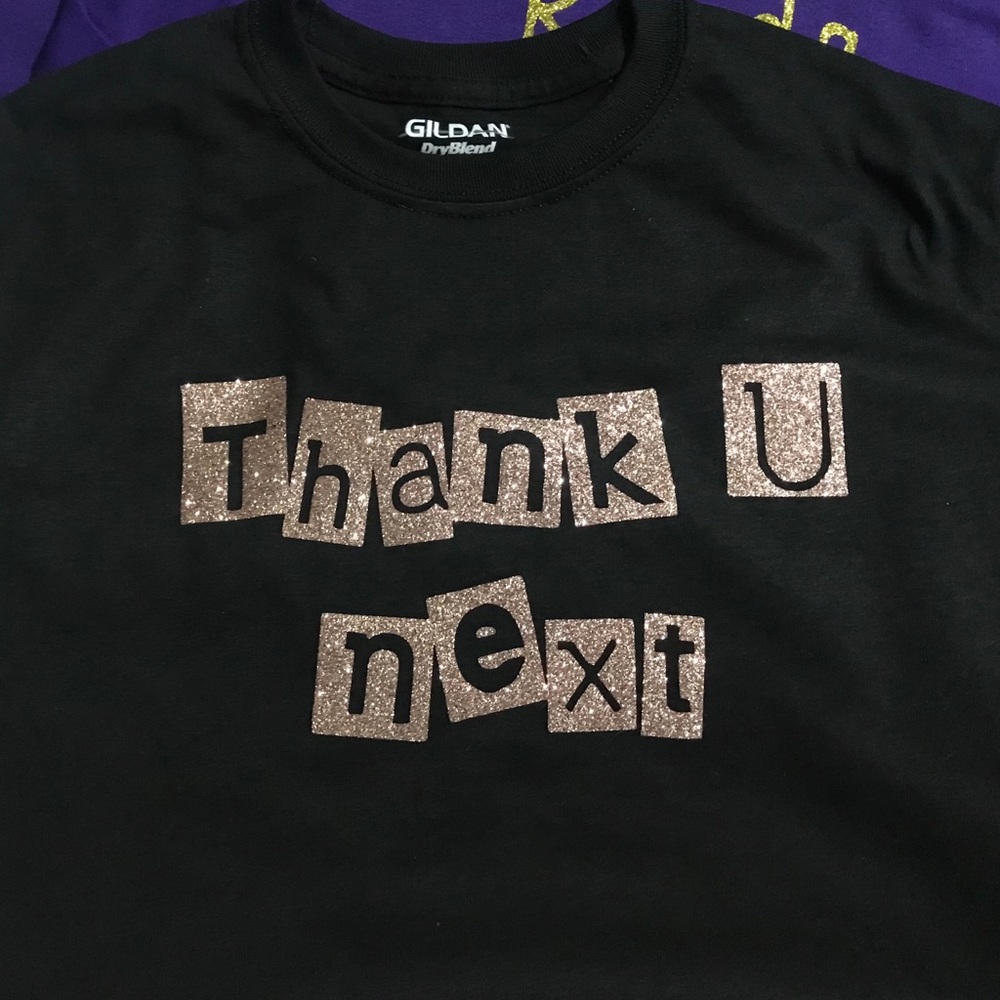 Thank u next T-shirt’s - Picture 3 of 3